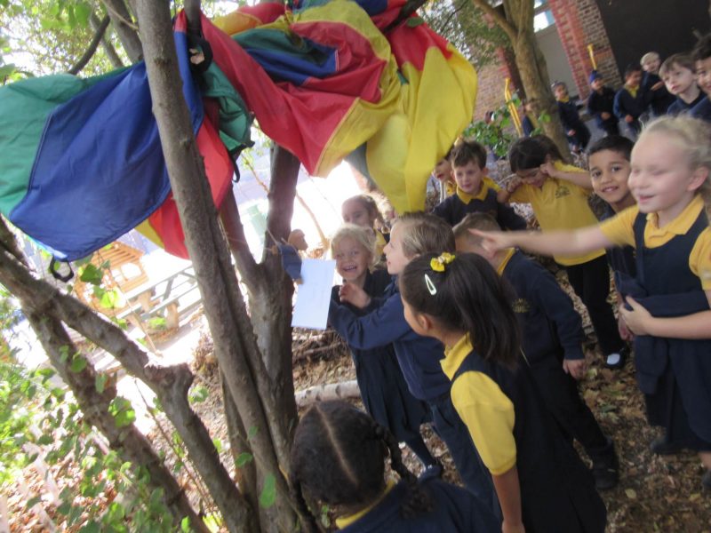 Y1 rescue a parachutist in From A to B.